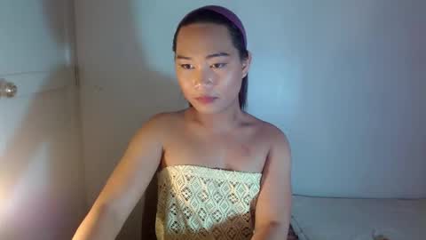 Snapshot of ritzy_steel chatting on 02/15/25, 07:06 RITZY online show from 02/15/25, 07:06