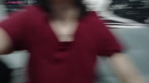 PeachSalinger online show from 09/20/25, 09:49