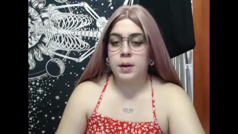 PeachSalinger online show from 10/02/25, 03:57