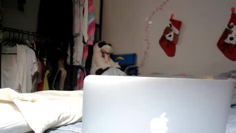 River Saint online show from 02/14/25, 04:20