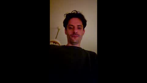 rizzo1980682473 online show from 04/19/26, 01:16