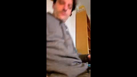 rizzo1980682473 online show from 05/05/26, 12:24