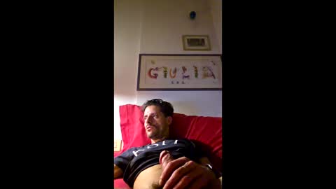 rizzo1980682473 online show from 05/26/26, 11:12