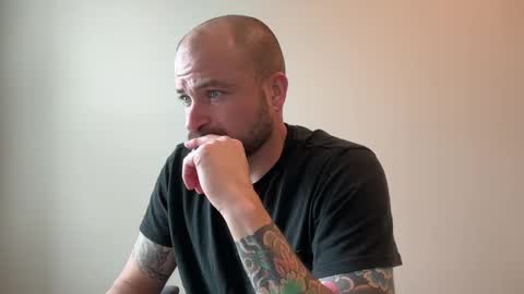 roadking1122 online show from 12/04/25, 05:21