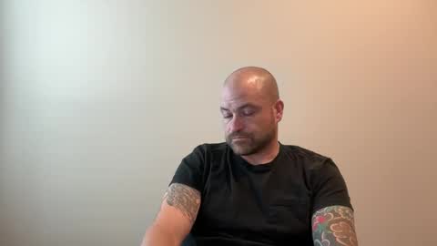 roadking1122 online show from 12/17/25, 07:09