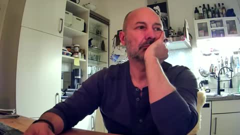 Snapshot of roadrunnerger chatting on 01/09/25, 05:11 roadrunnerger online show from 01/09/25, 05:11