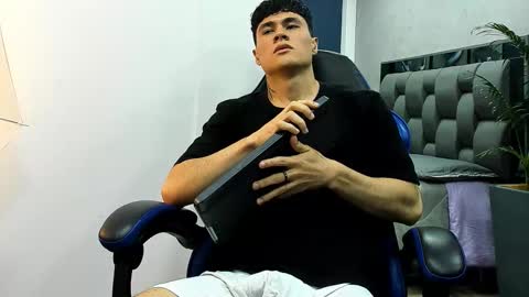 Roan Birkin online show from 09/29/25, 08:57