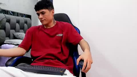 Roan Birkin online show from 10/06/25, 07:22