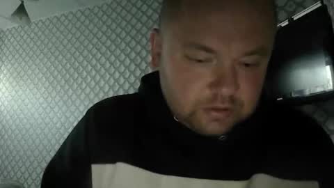 rob18997 online show from 02/14/26, 02:36