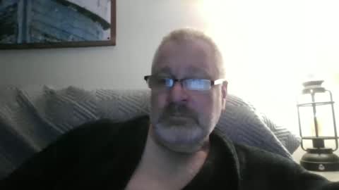 Snapshot of rob872217 chatting on 10/04/25, 10:35 rob872217 online show from 10/04/25, 10:35