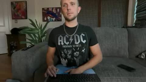 Snapshot of rob_ryder chatting on 05/09/26, 01:55 rob ryder online show from 05/09/26, 01:55