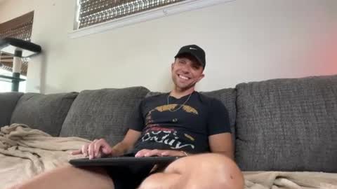 Snapshot of rob_ryder chatting on 06/25/26, 08:35 rob ryder online show from 06/25/26, 08:35