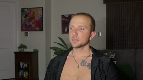 Snapshot of rob_ryder chatting on 07/22/26, 02:36 rob ryder online show from 07/22/26, 02:36