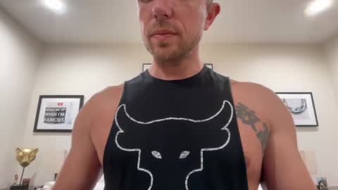 Snapshot of rob_ryder chatting on 07/23/26, 10:19 rob ryder online show from 07/23/26, 10:19