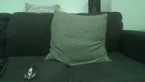 Snapshot of robato2815 chatting on 12/10/24, 11:43 robato2815 online show from 12/10/24, 11:43