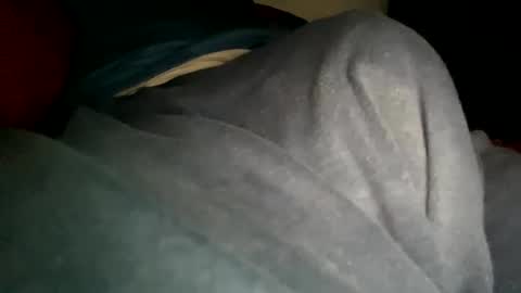 Snapshot of robbertoss chatting on 01/05/25, 02:08 All4you online show from 01/05/25, 02:08