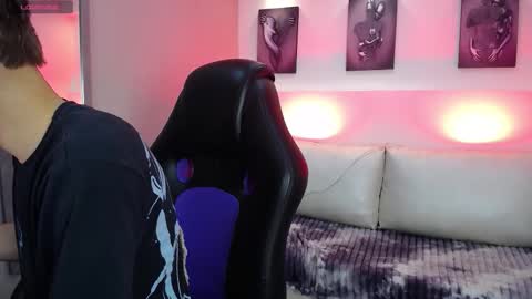 Robbin online show from 11/25/25, 05:18