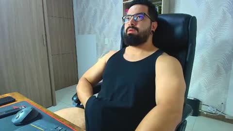 Robby online show from 11/25/25, 12:10