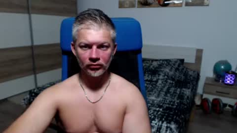 Snapshot of robbyshawz chatting on 07/01/26, 04:47 robbyshawz online show from 07/01/26, 04:47