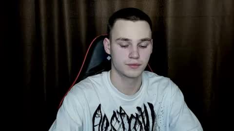 robert10211 online show from 02/05/25, 08:25