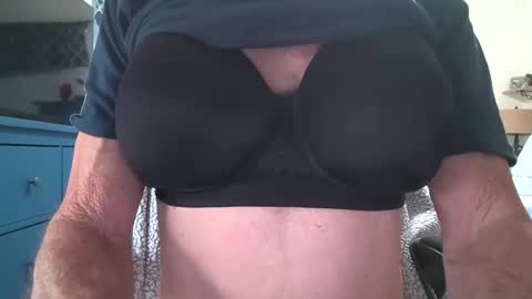 robert online show from 10/09/25, 09:02