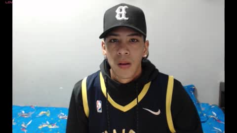 robert_kingg online show from 02/17/26, 11:29