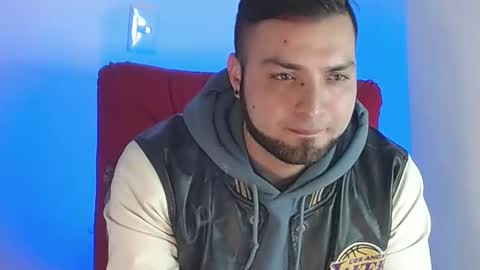 Snapshot of robert_leroy chatting on 12/10/24, 07:16 Stiven - online show from 12/10/24, 07:16