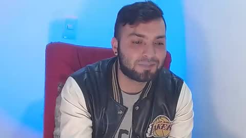 Snapshot of robert_leroy chatting on 12/21/24, 09:25 Stiven - online show from 12/21/24, 09:25