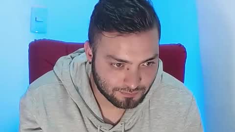 Snapshot of robert_leroy chatting on 12/23/24, 08:00 Stiven - online show from 12/23/24, 08:00