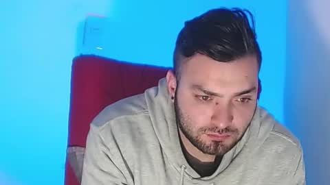 Snapshot of robert_leroy chatting on 01/19/25, 07:04 Stiven - online show from 01/19/25, 07:04