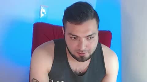 Snapshot of robert_leroy chatting on 01/27/25, 04:20 Stiven - online show from 01/27/25, 04:20