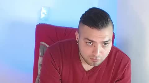 Snapshot of robert_leroy chatting on 02/01/25, 07:02 Stiven - online show from 02/01/25, 07:02