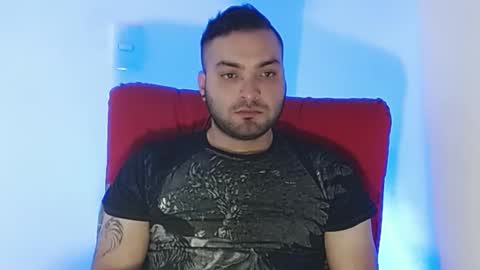 Snapshot of robert_leroy chatting on 02/06/25, 08:23 Stiven - online show from 02/06/25, 08:23