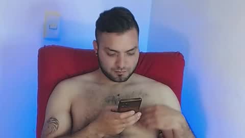 Snapshot of robert_leroy chatting on 02/15/25, 03:28 Stiven - online show from 02/15/25, 03:28