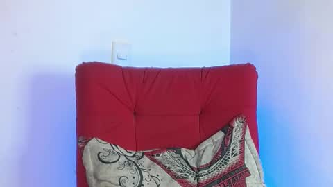 Snapshot of robert_leroy chatting on 02/20/25, 07:01 Stiven - online show from 02/20/25, 07:01