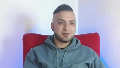 Snapshot of robert_leroy chatting on 02/26/25, 11:59 Stiven - online show from 02/26/25, 11:59