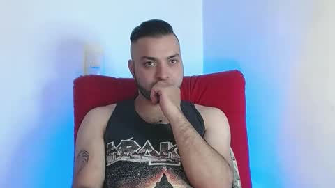 Snapshot of robert_leroy chatting on 02/28/25, 10:09 Stiven - online show from 02/28/25, 10:09