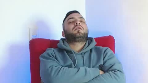 Snapshot of robert_leroy chatting on 03/09/25, 08:29 Stiven - online show from 03/09/25, 08:29