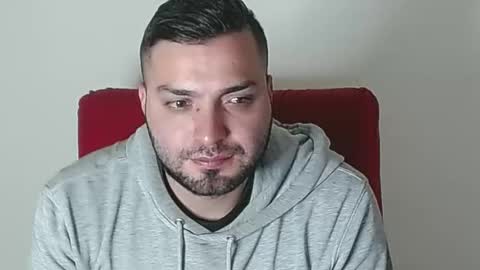 Snapshot of robert_leroy chatting on 09/22/25, 10:45 Stiven - online show from 09/22/25, 10:45