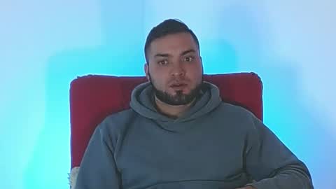 Snapshot of robert_leroy chatting on 10/02/25, 05:47 Stiven - online show from 10/02/25, 05:47