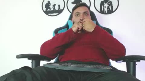 Stiven - online show from 12/15/25, 04:39