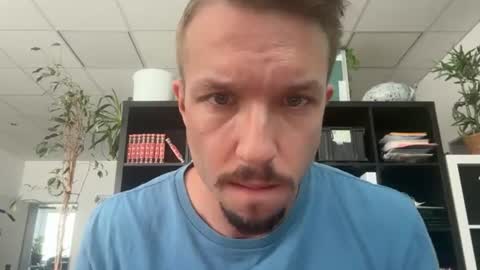 robert_x666 online show from 07/19/26, 10:52