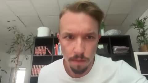 robert_x666 online show from 07/20/26, 02:19