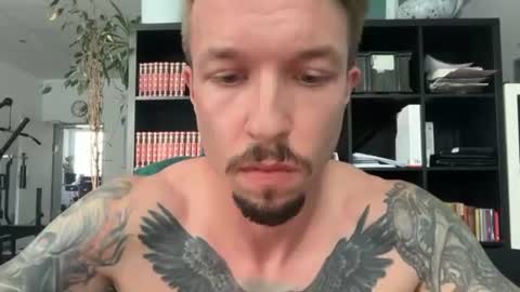 robert_x666 online show from 07/27/26, 06:04