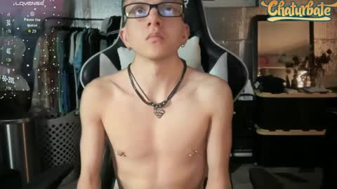 Robert Cici Jr. online show from 10/12/25, 12:20