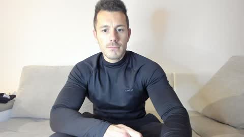 roberto4ever online show from 01/22/25, 06:20