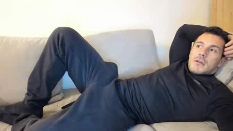 roberto4ever online show from 11/04/25, 03:55