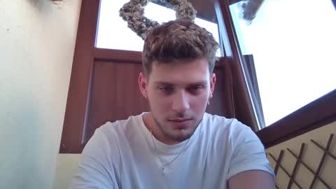 Roberto online show from 12/19/24, 07:51