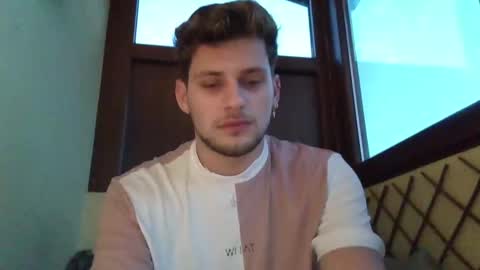 Roberto online show from 01/14/25, 05:40