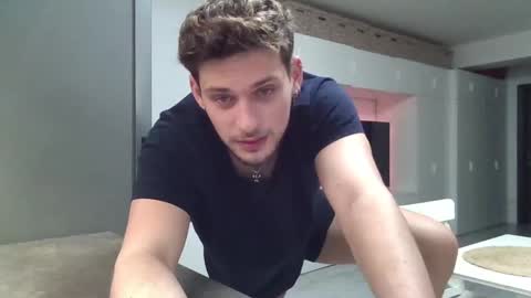 Roberto online show from 02/04/25, 06:36